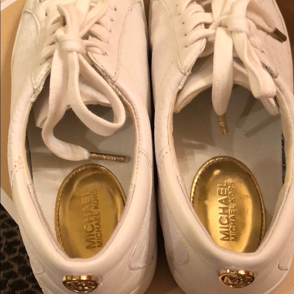Michael Kors Sneakers - Picture 4 of 6